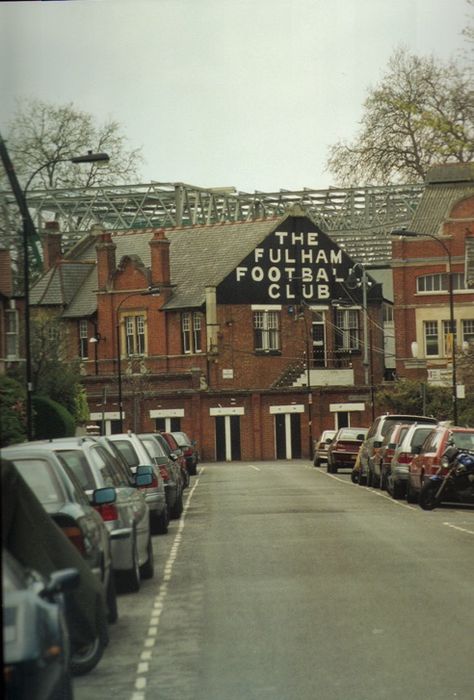 Craven Cottage - FC Fullham Fulham Fc Wallpaper, Fulham London, Craven Cottage, Stadium Wallpaper, Fulham Fc, British Football, Nostalgic Pictures, Premier League Football, Ny Mets