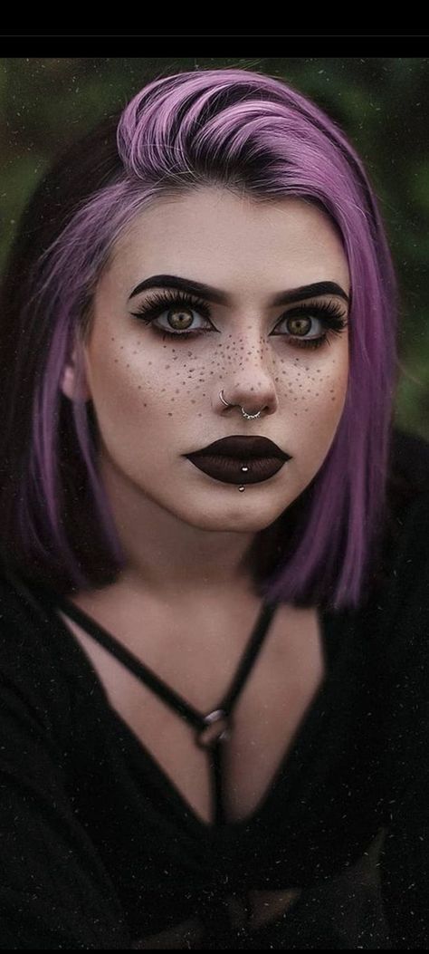 Hair Colour Styles, Punk Hairstyles For Long Hair, Punk Hairstyles, Edgy Hair Color, Fantasy Hair Color, Witch Hair, Colorful Hairstyles, Gothic Hairstyles, Creative Hair Color