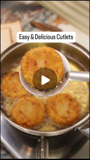 Cutlet Recipe, Garam Masala Powder, Cutlets Recipes, Soya Sauce, Chopped Carrots, Pepper Powder, Coriander Leaves, Indian Snacks, Chilli Flakes