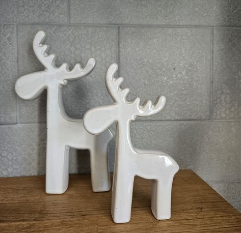 Ceramic Reindeer Ornament Christmas Home Decor Accessories  Specifications Size: 15 cm or 20 cm Material: Porcelain  Colour: Natural / Cream  Crafted from porcelain this beautifully crafted Reindeer is perfect for making a decorative, yet practical addition to your home.   Decorative accessory perfect for  Christmas to give a nordic yet elegant feel. Visit our shop for other home decor: https://www.etsy.com/shop/Hyggeat15 Tags Home Decor Ornament Reindeer Natural Decorative Home Accessories Scandi Scandinavian Nordic  Christmas Decor Ceramic Christmas Ornament  Autumn Decor Winter Decorative Accessories Pottery Christmas Ornaments Handmade Ceramic, Christmas Ceramic Decorations, Christmas Ceramic Ornaments, Scandi Accessories, Christmas Pottery Ideas, Scandi Autumn, Stag Ornament, Christmas Fayre Ideas, Christmas Cards Handmade Kids