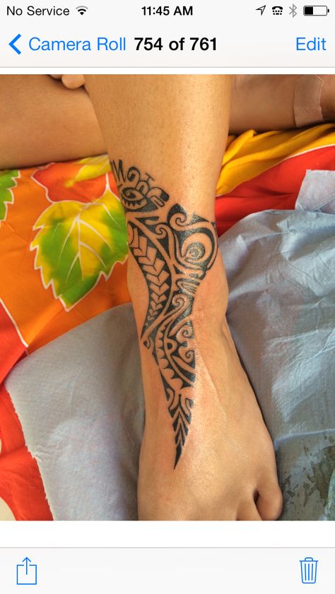 Marama Tattoo Bora Bora Bora Bora Tattoo, Article Design, S Tattoo, Bora Bora, Tattoo Shop, Tattoo Images, Traditional Tattoo, Beach Life, Polynesian Tattoo