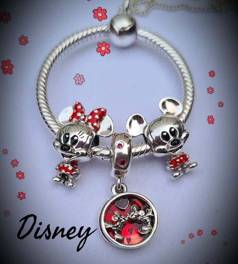 Disney Pandora, Red Things, Pandora Disney, Pandora Charm, Mickey And Minnie, Pandora Bracelet, Heart Of Gold, Pandora Charms, Pandora Charm Bracelet