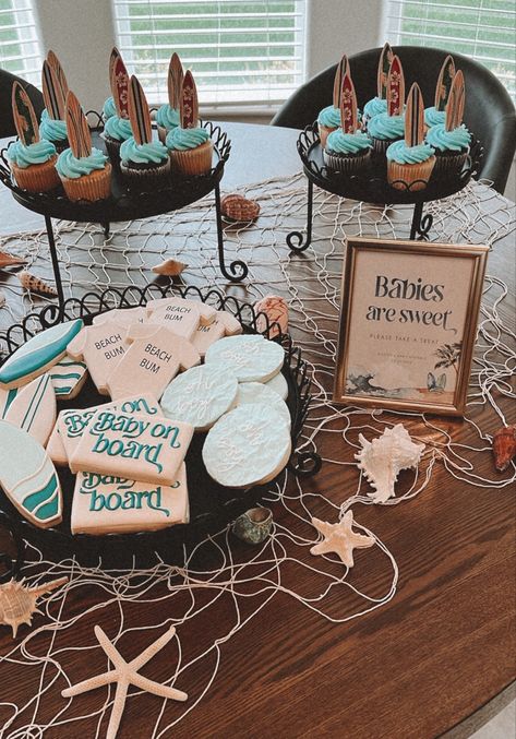 Beach Theme Gender Reveal Ideas, Surfer Gender Reveal Ideas, Baby On Board Gender Reveal, Baby On Board Cupcakes, Baby Boy Summer Baby Shower Themes, Baby Shower Themes Boy Summer, Baby On Board Decorations, Gender Reveal Ocean Theme, Ocean Themed Gender Reveal