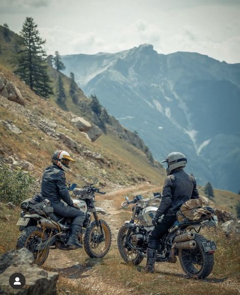 Motorcycle Travel Aesthetic, Overland Motorcycle, Motorcycle Mountains, Motorcycle Offroad, Bike Offroad, Motos Scrambler, Motorbike Adventure, Offroad Motorcycle, Nine T Bmw