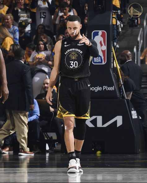 Steph Curry Shooting, Stephen Curry Shooting, Steph Curry 3, Nba Wallpapers Stephen Curry, Stephen Curry Wallpaper, Curry Wallpaper, Stephen Curry Basketball, Nba Stephen Curry, Wardell Stephen Curry