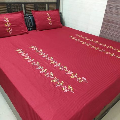 DESIGNER KING SIZE EMBROIDERED BEDSHEET 🔥 ⬅️Size : 108/108 inches ⬅️Fabric : 100% Cotton 300tc ⬅️Set Contains: 1 bedsheet with 2 pillow covers ⬅️Fine EmbroiderY ⬅️Machine Washable 1650 freeship Embroidery Bedsheets Design, Designer Bed Sheets, Designer Bed, Fine Embroidery, Simple Style Outfits, Painted Fabric, Hand Painted Fabric, Cotton Outfit, Quick Workout Routine