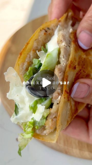 Elizabeth (Lilly) Assender on Instagram: "Smashed chicken caesar taco 🌮🤌🏻  I’ve been thinking about making these for a while and they came out even better than I thought… 😮‍💨  Ingredients  500g chicken mince (this could make 3-4)  Seasonings - salt, black pepper, garlic granules, mixed herbs   1 mini wrap, I used @missionwrapsuk_  Lettuce  Spring onions  Black olives  Parmesan  Caesar dressing, I used @hellmannsuk   #chickencaesarsalad #tacos #easylunch #quickrecipes #chickencaesar #wraps" Chicken Caesar Smash Tacos, Smashed Chicken, Quesadilla Burgers, Keto Wraps, Chicken Caesar Wrap, Taco Wraps, Chicken Mince, Chicken Caesar, Chicken Caesar Salad