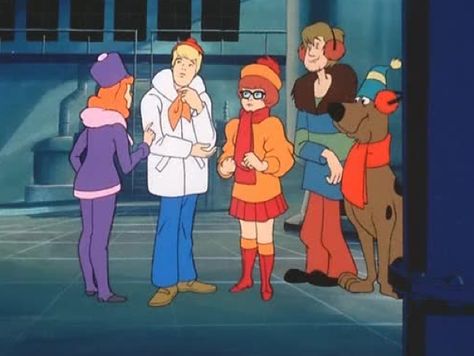 Scooby Doo Screencaps, Scooby Doo 1969, Scooby Doo Gang, Daphne From Scooby Doo, Mystery Gang, Scooby Gang, Door Header, Velma Scooby Doo, Scooby Doo Pictures