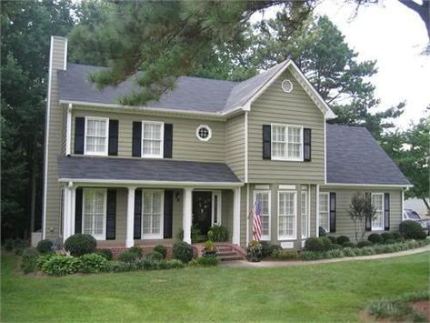 roof color for sage green house - Google Search Sage Green House, Green House Exterior, Green Siding, Paint Colors For House, Colors For House, Black Shutters, Green Exterior, Siding Colors, Pintura Exterior