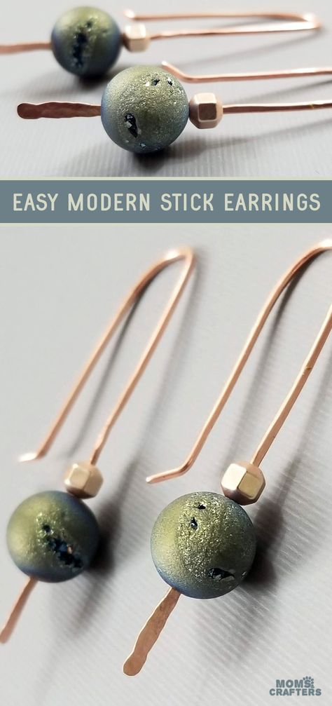 Ear Wire Tutorial, Wire Hammered Jewelry, Jewelry Tutorials Wire, Jewelry Making With Wire, Earring Crafts Diy Jewelry, Making Wire Earrings, Earring Wires Diy, Wire Dangle Earrings, Afternoon Crafts For Adults