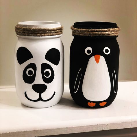 Panda Pot Painting, Pencil Stand Painting Ideas, Plastic Bottle Art Paint, Pen Stand Painting Ideas, Glass Painting Designs Glass Painting Designs Creative, Glass Jar Painting Ideas, Plastic Bottle Painting, Kulhad Art, Pot Painting Ideas Creative