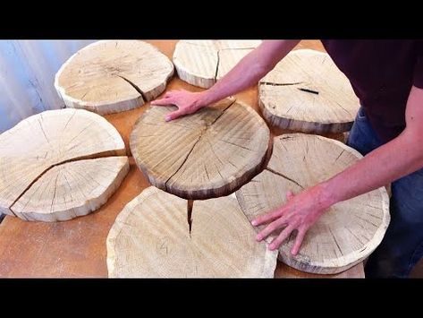 They said it was IMPOSSIBLE to make this TABLE - YouTube Log Furniture Plans, Woodworking Art Ideas, Scrap Wood Art, Cement Ideas, Wood Log Crafts, Diy Resin Table, Epoxy Diy, Handmade Wood Crafts, Log Table