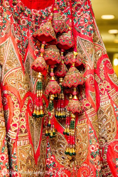 Indian bridal accesories http://www.maharaniweddings.com/gallery/photo/124833