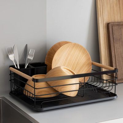 Wall mounted dish rack