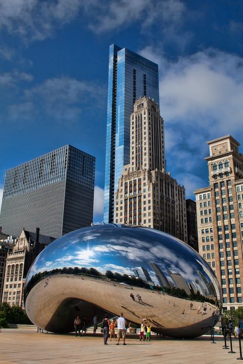 Chicago Millennium Park, Cloud Gate Chicago, Chicago Bean Pictures, Chicago Cloud Gate, Build A City, Millennium Park Chicago, John Hancock Center, Chicago Bean, Lightning Art