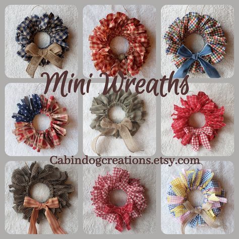 Mini Wreaths - 8 inch wreaths for any occasion, any holiday, any home!  #primitivewreath #miniwreath #smallwreath #easterwreath #springwreath #redwreath #countrywreath #wreath #ragwreath #ragquilt Mini Rag Wreath Diy, 8 Inch Wreath Ideas, Small Wire Wreath Ideas, Small Wreath Ideas, Mini Rag Wreath, Mini Wreath Diy, Hoop Decor, Rag Wreaths, Diy Wreath Bow