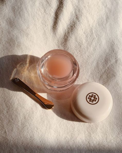 Nothing gives more magic & soul to a produc than sunlight. Kissu Lip Mask, Tatcha Skincare, Reference Board, Skincare Aesthetic, Lip Mask, Product Photography, Lip Care, Gemstone Rings, Lips