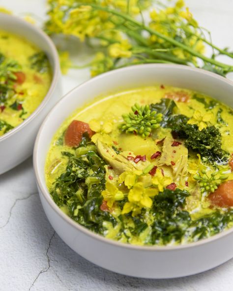 Golden Turmeric & Ginger Chicken Soup with Kale – A Pinch of Saffron Chicken Soup With Kale, Turmeric Chicken Soup, Ginger Chicken Soup, Chicken Ginger, Saffron Chicken, Soup With Kale, Turmeric Chicken, Ginger Chicken, Chicken Sweet Potato