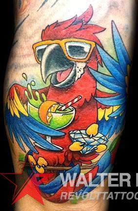 Parrot Tattoos, Jimmy Buffett Quotes, Tattoos Birds, Macaw Art, Cool Tattoo Designs, Parrot Tattoo, Barn Wood Art, Parrot Wallpaper, Men's Tattoo