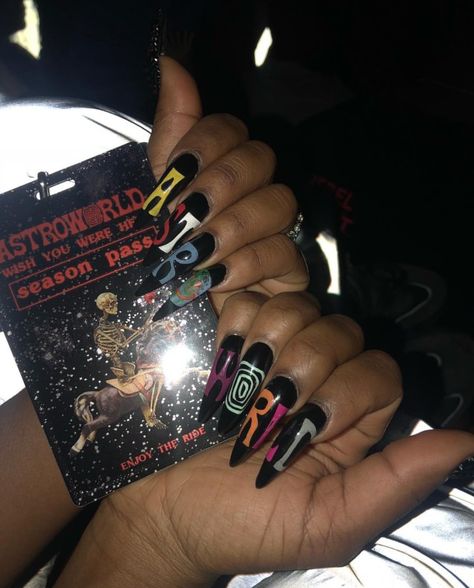 Dallasalexiaxo Astroworld Utopia Nails Travis Scott, Travis Scott Nails Design, Travis Scott Nails, Astroworld Concert, Travis And Kylie, Travis Scot, Wish U Were Here, Travis Scott Concert, Concert Nails