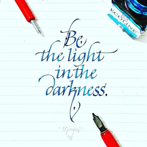 “@Regrann from @tolgagirgin99 - Italic Calligraphy Quote with Brause 1.60 mm and Watercolor #calligraphy #calligraffiti #calligritype #thedailytype…” Italic Calligraphy, Quotes Calligraphy, Calligraphy Hand Lettering, Classe D'art, Calligraphy Quote, English Calligraphy, Light In The Darkness, Alfabet Letters, Watercolor Calligraphy