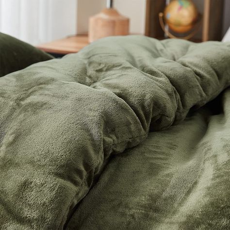 Thicker Than Thick - Coma Inducer® Oversized Comforter Set - Standard Plush Filling - Winter Moss - Bed Bath & Beyond - 37683700 Oversized Comforter, Bedroom Bliss, Bedding Stores, Sleek Fashion, Comforter Set, Comforters Cozy, Flat Sheets, Room Inspo, Comforter Sets