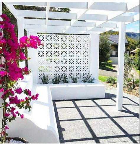 Breeze Block Seating Area, Breeze Block Bar, Surf Shack Exterior, Curtains Balcony, Breeze Block Wall, Backyard Seating Area, Flip House, Outside Room, Backyard Plan