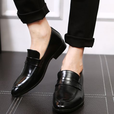 Cheap Formal Shoes, Buy Quality Shoes Directly from China Suppliers:Leather Business Men Dress Loafers Pointy Oxford Men Breathable Formal Wedding Shoes Enjoy ✓Free Shipping Worldwide! ✓Limited Time Sale ✓Easy Return. Wedding Loafers, Mens Slip On Loafers, Comfortable Mens Shoes, Loafers For Men, Business Casual Shoes, Flat Dress Shoes, Men's Casual Shoes, Dress Loafers, Suit Shoes