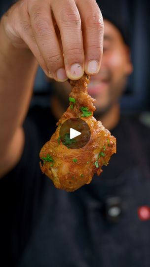 1.2M views · 21K reactions | Malaysian style fried chicken | Chilipeppercooks Nando's Chicken, Homemade Chinese, Homemade Chinese Food, Facebook Recipes, Fry Chicken, Thai Chili, Spice Mix Recipes, Fried Foods, Chinese Recipes