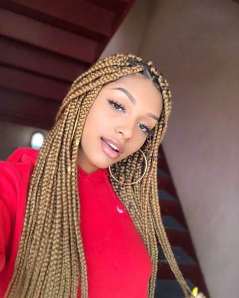 Braids Styling, Blonde Box Braids, Long Box Braids, Blonde Braids, Box Braids Styling, Box Braid, Girls Hairstyles Braids, Penteado Cabelo Curto, Braided Hairstyles Easy