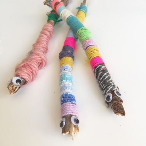 day 44 over on @100daysofartbar! yarn wrapped rainbow snakes 🌈👀❤️ Spring Paper Flowers, Rainbow Snake, Rainbow Serpent, Weaving For Kids, Parts Of A Flower, Crafty Kids, Painted Sticks, Camping Crafts, Camping Art