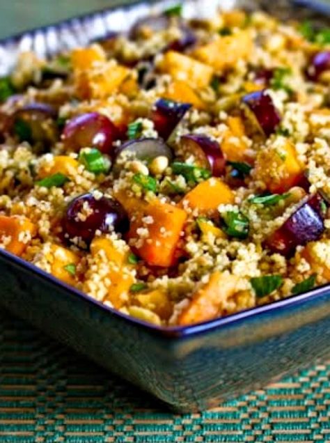 Whole Wheat Couscous Salad with Persimmon, Grapes, and Pine Nuts – Kalyn's Kitchen Whole Wheat Couscous, Couscous Salad Recipes, Winter Fruit Salad, Moroccan Couscous, Persimmon Recipes, Couscous Recipes, Autumn Salad, Couscous Salad, Green Onion