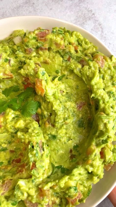 Easy Homemade Guacamole Dip [Video] | Mexican food recipes, Recipes, Guacamole Food With Guacamole, Dinner Ideas Avocado, Avocado Guacamole Recipes, Eat Food Video, Healthy Recipes Avocado, Meals With Guacamole, Avocado Recipes Videos, Lunch Recipes With Avocado, Avocado Food Ideas