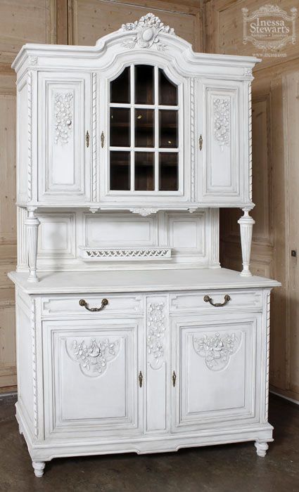 Antique Louis XVI Walnut Painted China Buffet  | Antique Furniture   #antique #french #furniture www.inessa.com China Hutch Decor, China Buffet, Pretty Furniture, Painting Wooden Furniture, Furniture Antique, White China, French Furniture, French Decor, Ikea Hacks