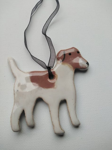 Jack Russel £10.00 Dog Ceramic Ideas, Clay Dog Ornament, Christmas Clay Crafts, Unusual Ceramics, Holiday Ceramics, Hanging Ceramics, Pottery Dog, Clay Dog, Dog Pottery