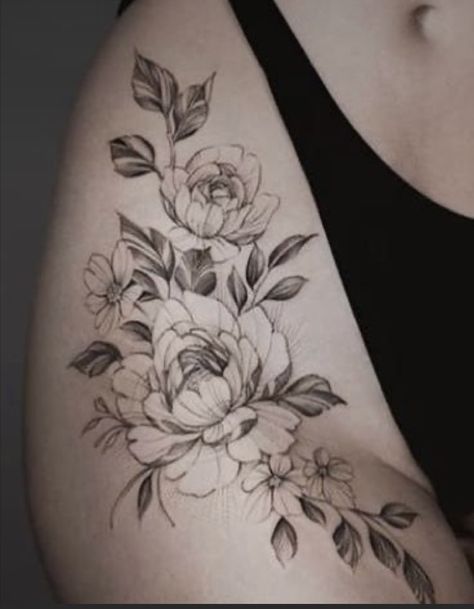 Floral Hip Tattoo, Flower Hip Tattoos, Side Hip Tattoos, Floral Thigh Tattoos, Flower Thigh Tattoos, Hip Thigh Tattoos, Idea Tattoo, Hip Tattoos, Hip Tattoos Women