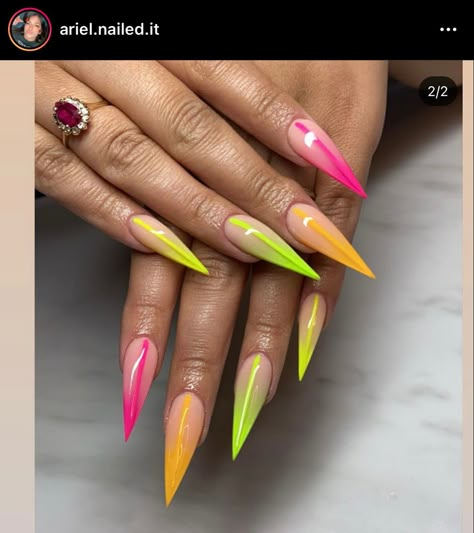 August Stiletto Nails, Bright Stiletto Nails, Neon Nails Stiletto, Stiletto Nails Neon, Neon Yellow Stiletto Nails, Nail Desi, America Nails, Acrylic Nails Stiletto, Stilleto Nails Designs