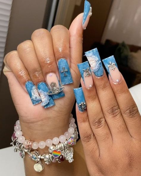 Duck Bill Nails, Nail Acrylic Ideas, Pretty Nails Design, Raw Nails, Extra Nails, Baddie Wallpaper, Nails Bling, Nail Aesthetic, Hard Nails