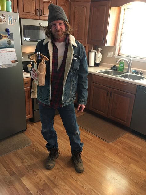 Monica Halloween Costume, Frank Gallagher, Halloween Outfits, Halloween Costume, Tell Me, Halloween Costumes, Bomber Jacket, Leather Jacket, Halloween