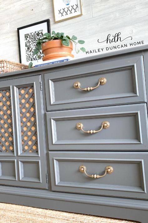 Refinished Bedroom Set, Grey Painted Dresser, Mid Century Bedroom Set, Bedroom Furniture Redo, Vintage Dresser Makeover, Vintage Bedroom Sets, Painted Bedroom, Blue Bedrooms, Drexel Furniture