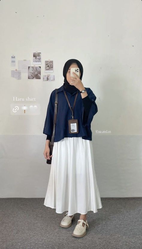 Muslimah Office Outfit, Outfit Office Hijab, Office Look Hijab Casual, Hijab Office Look, Office Outfits Women Hijab, Office Hijab, Outfit Hijab Casual Rok, Skirt Outfits Hijab, Outfit Rok