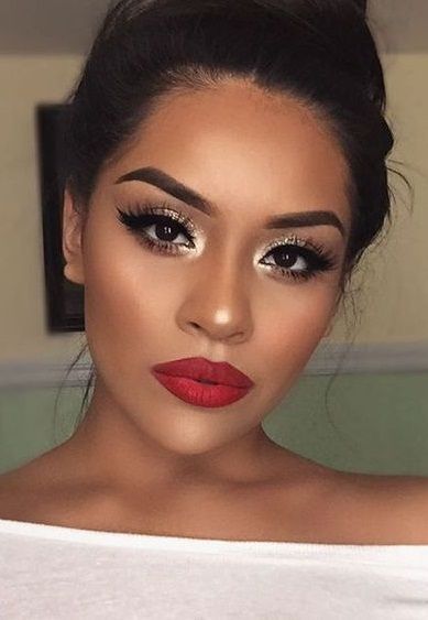 Red Lip Makeup Ideas 10 Gold Eyeshadow Looks, Amazing Wedding Makeup, Make Up Designs, Red Lips Makeup Look, Wedding Hairstyles And Makeup, Natural Smokey Eye, Drag Make-up, Makeup Tip, Best Wedding Makeup