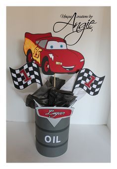 SCRAPPIN MEMORIES: Disney cars centerpieces Disney Cars Centerpieces, Cars Centerpieces, برق بنزين, Car Centerpieces, Lightning Mcqueen Party, Disney Cars Theme, Cars Birthday Party Decorations, Cars Birthday Party, Disney Cars Party