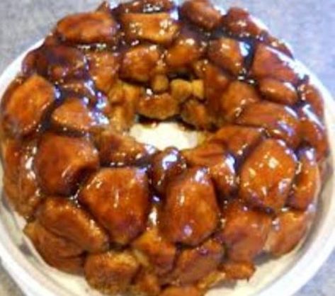 Pioneer Woman's Monkey Bread Pioneer Woman Monkey Bread Recipe, Bread Photo, Quick Dessert, Pioneer Woman Recipes, Monkey Bread, Köstliche Desserts, Easy Dessert, Daily Bread, Pioneer Woman