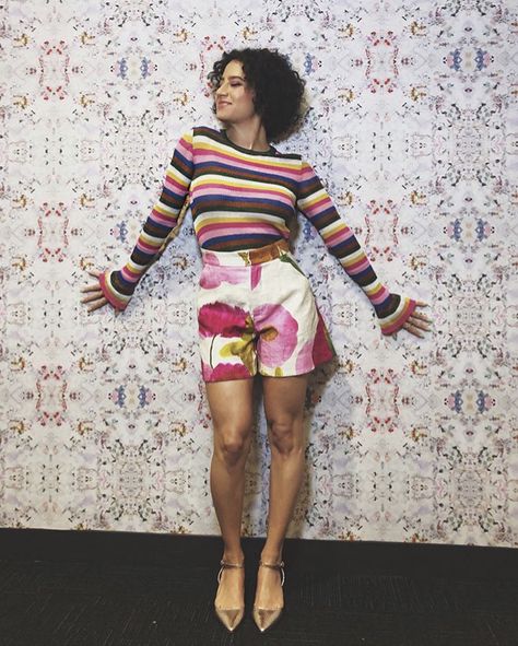 Ilana Glazer, Kibbe Types, Broad City, Yas Queen, Bright Winter, Girls Club, Inspirational Women, Formal Wear, Pretty Things