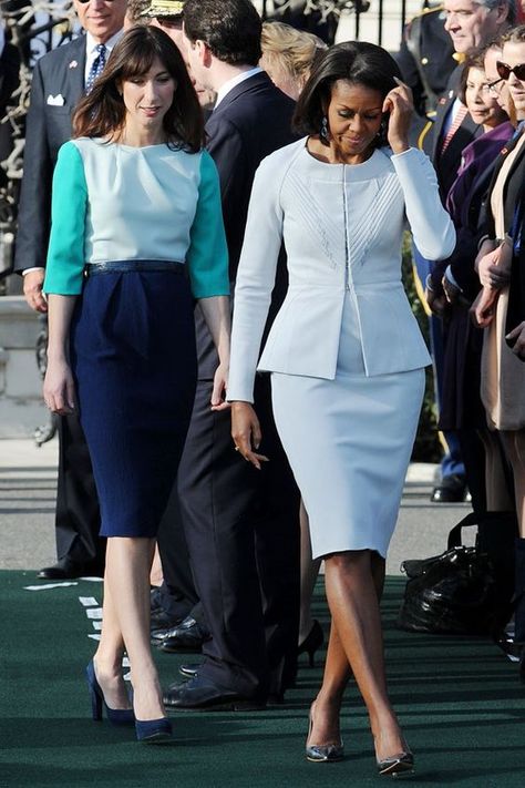 Blue Monochrome Outfit, Barak And Michelle Obama, Barack Obama Family, Michelle Obama Fashion, American First Ladies, Blue Monochrome, Michelle And Barack Obama, Barack And Michelle, Obama Family