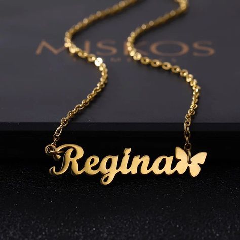 Necklaces With Name, Gold Necklace Name, Name Locket, Jewellery Poster, Minimal Gold Jewelry, Emerald Stone Rings, Rose Gold Stud Earrings, Hand Chain Jewelry, Unique Gold Jewelry Designs