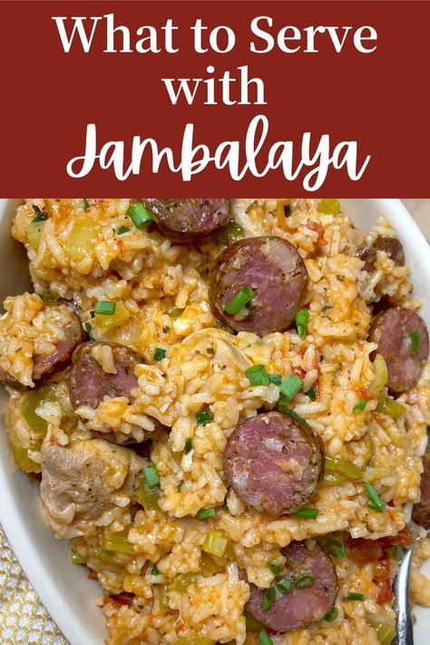 Wondering what to serve with jambalaya? From easy side dishes to tasty side dishes, discover the best side dishes to complement this Louisiana favorite! Pork Chop Dinner Side Dishes, Country Side Dishes Southern Style, What Goes With Jambalaya, Louisiana Side Dishes, Side Dishes For Jambalaya, Cajun Side Dishes Louisiana, What To Serve With Jambalaya, Jambalaya Sides, Garlic Toast Recipe