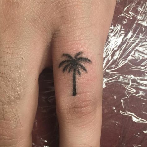 Finger Tattoo Designs For Men, Palm Tree Tattoo Men, Trees Drawing Tutorial, Tree Branch Tattoo, Family Tree For Kids, Tree Tattoo Men, Tattoo Tree, Small Palm Trees, Fall Tree Painting