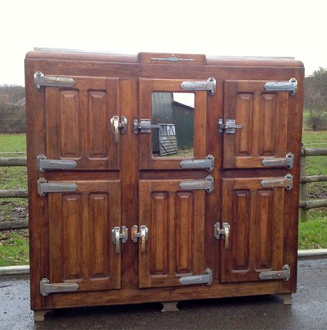 Wrapped Refrigerator, Icebox Fridge, Antique Refrigerator, Dollhouse Themes, Fridge Stock, Vintage Ice Box, Antique Ice Box, Modern Cabin Decor, Wooden Fridge